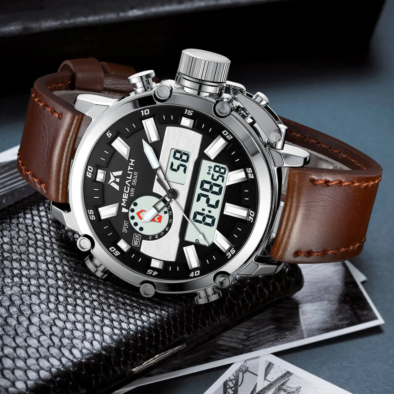 8229M | Quartz Men Watch | Leather Band