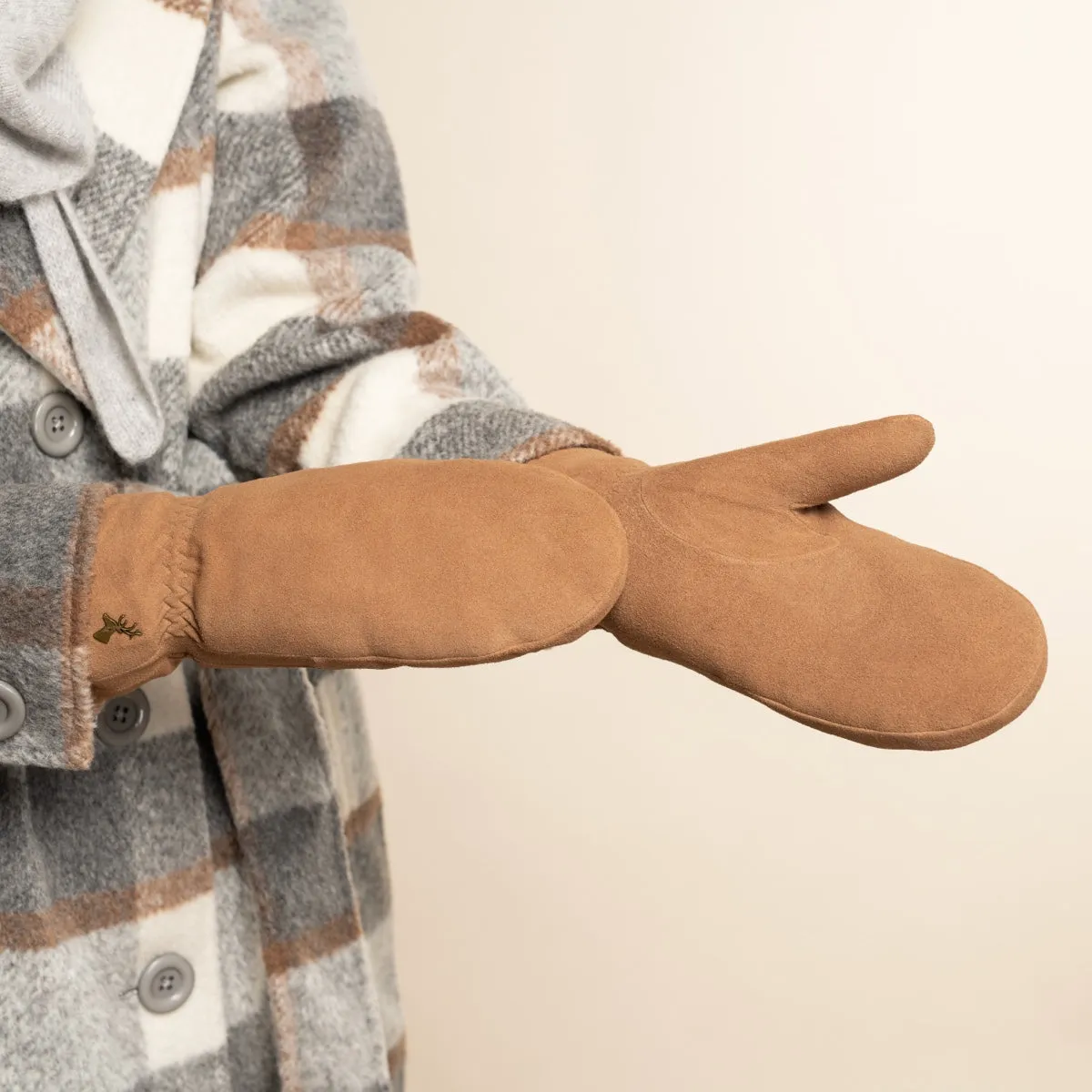 Hailey (camel) - suede goatskin mittens with luxurious sheep fur lining