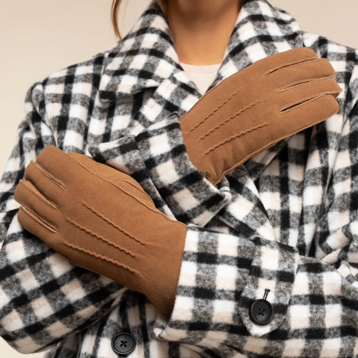 Josie (camel) - suede goatskin leather gloves with luxurious sheep fur lining