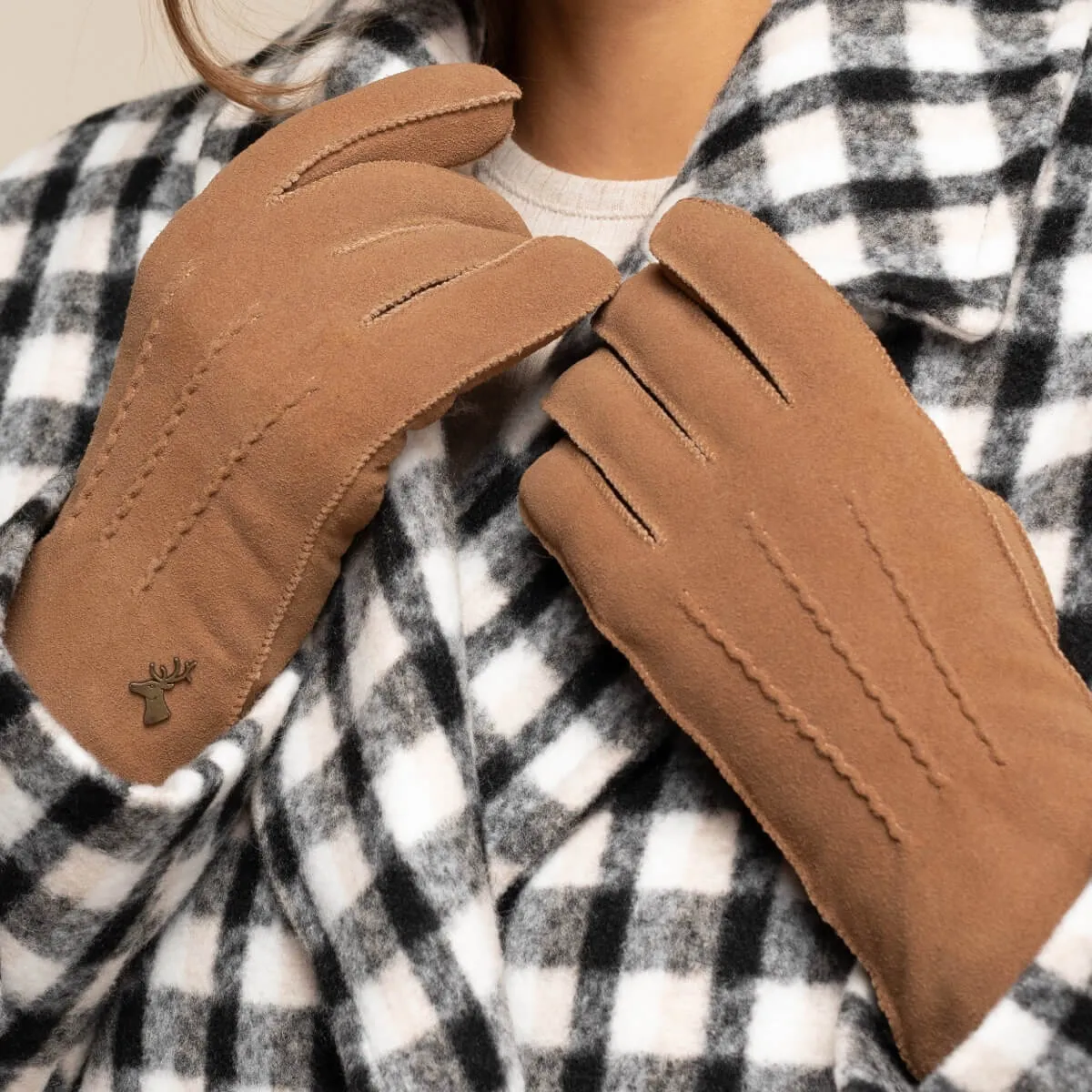 Josie (camel) - suede goatskin leather gloves with luxurious sheep fur lining