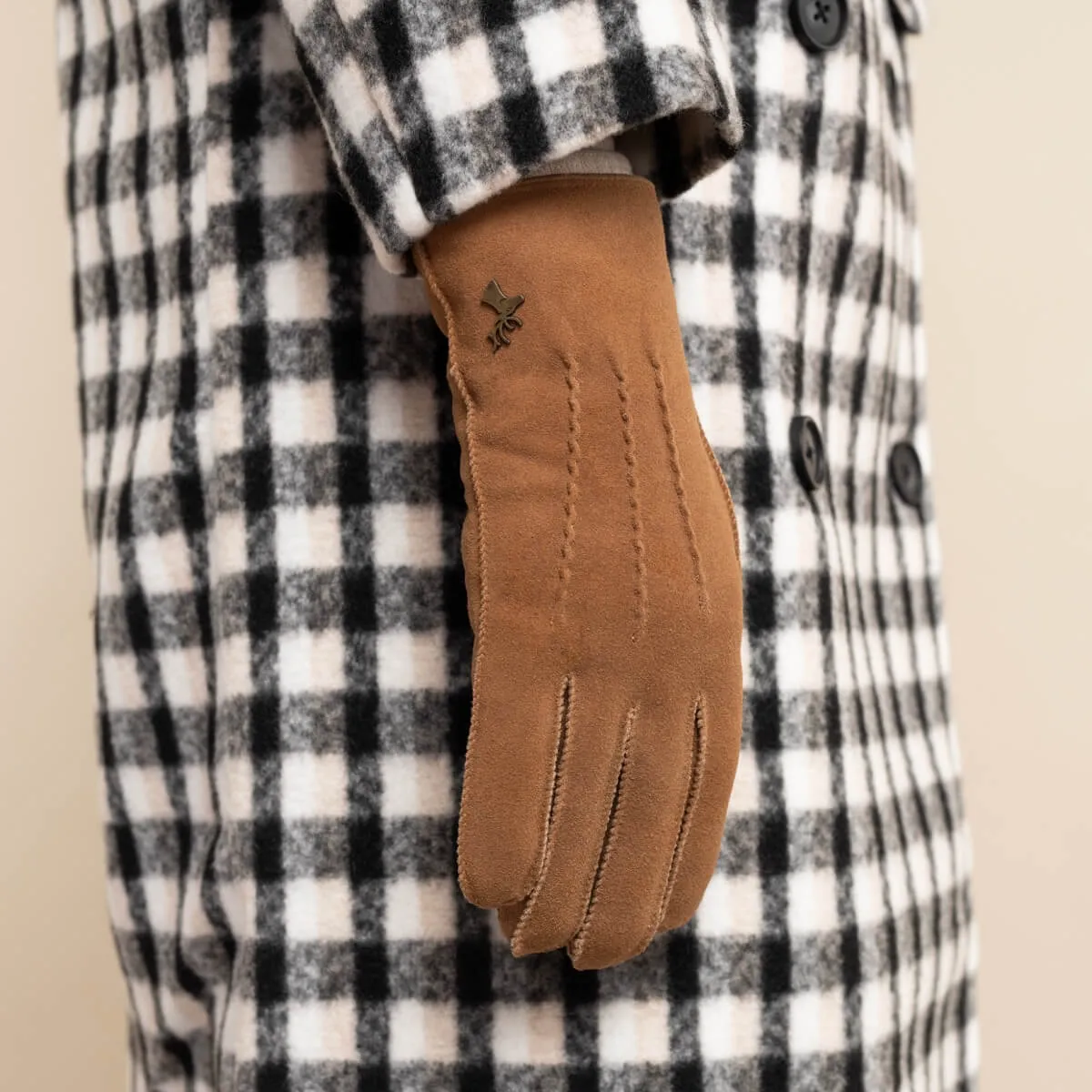 Josie (camel) - suede goatskin leather gloves with luxurious sheep fur lining